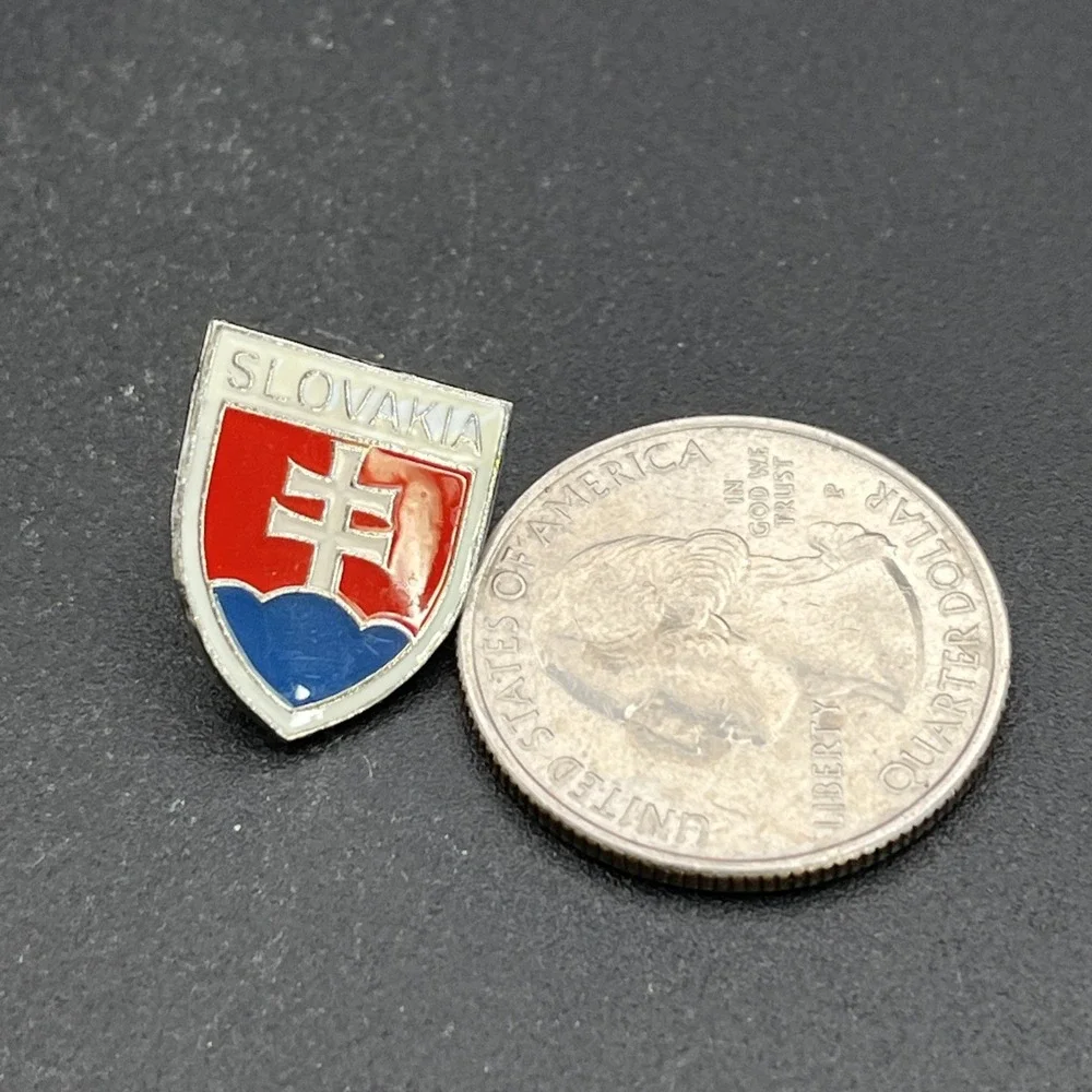 Slovakia Shield Crest Lapel‎ Hat Pin